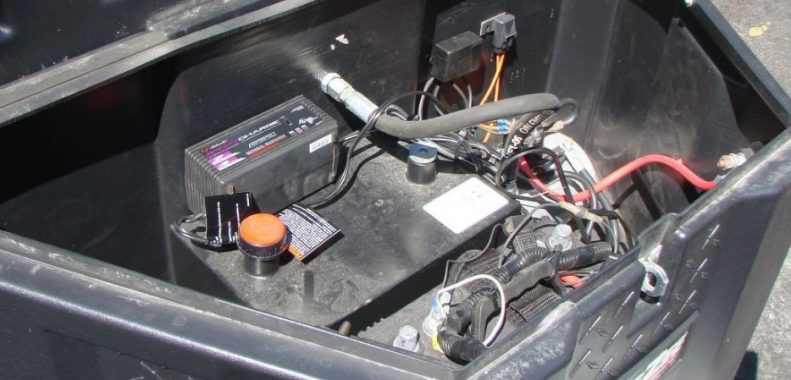 How to Charge a Trailer Battery While Driving