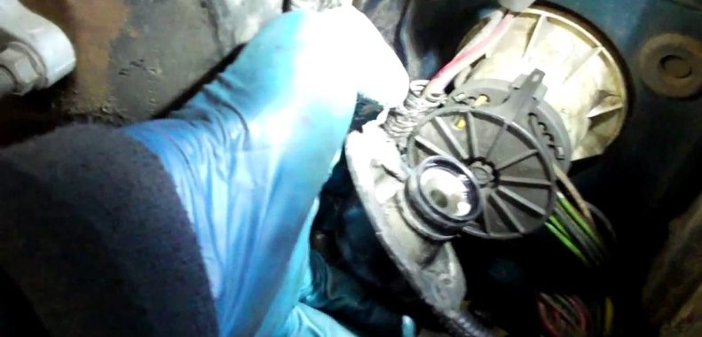 How to Replace Clutch Slave Cylinder Ford F150