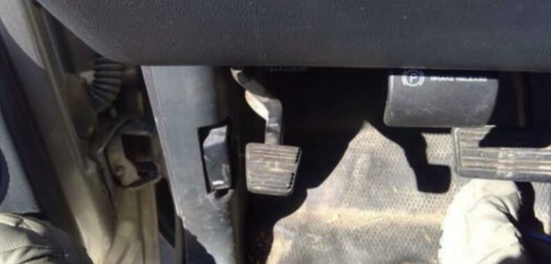 How to Adjust Emergency Brake on Chevy Silverado